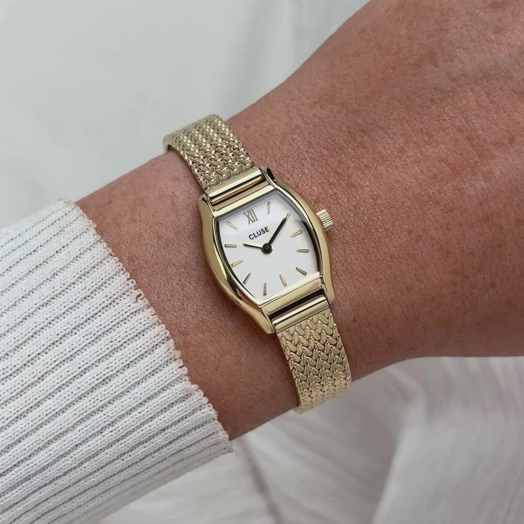 Tonnette Mini CW16501 – goudkleurig horloge met witte wijzerplaat