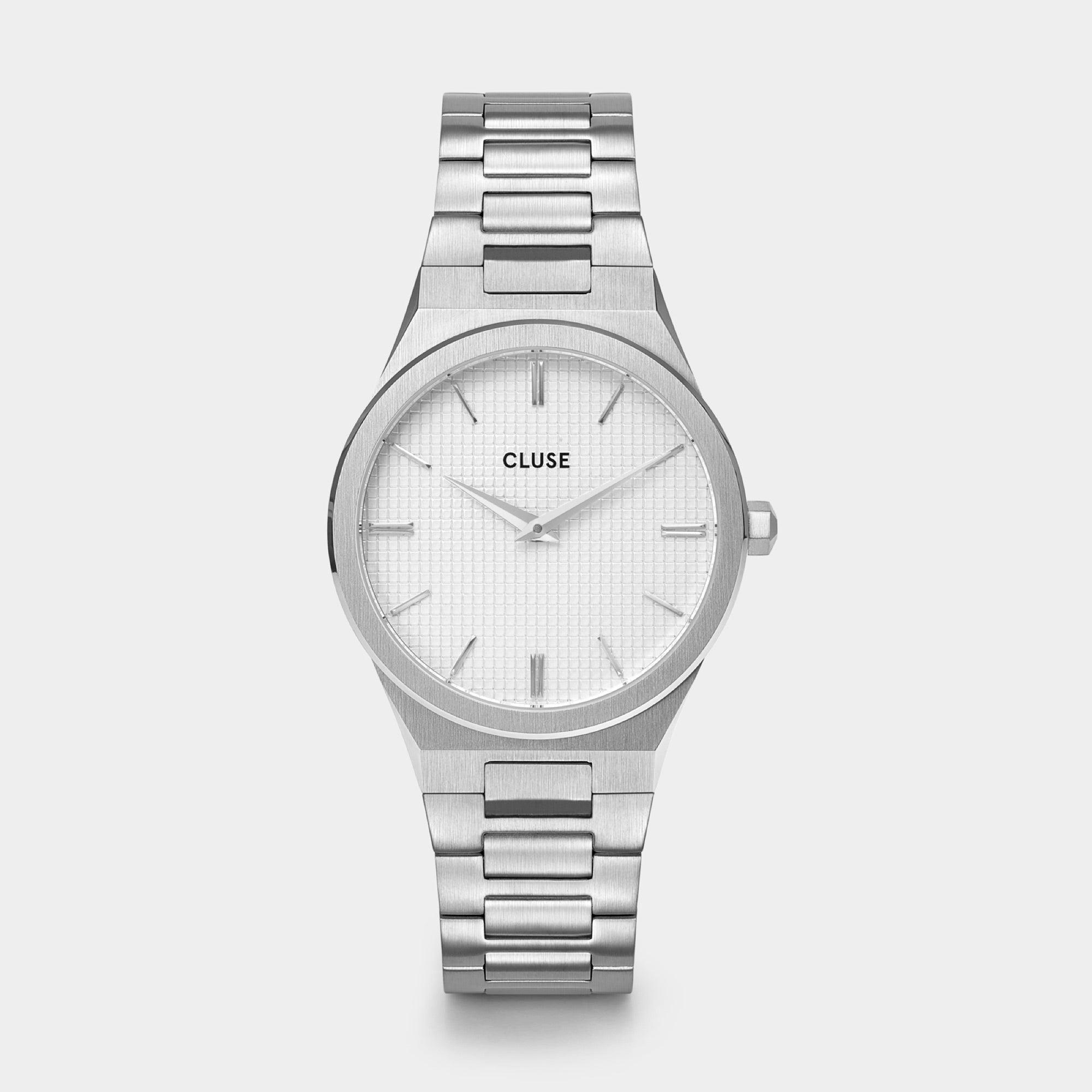 CLUSE Vigoureux 33 Zilverkleurig Horloge CW0101210003