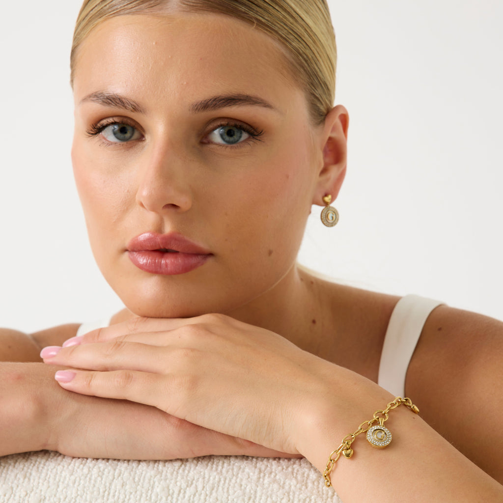GUESS JUBB06197JWYGS lifestyle 1