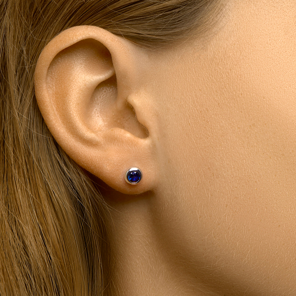 Oorknoppen blauw zirkonia