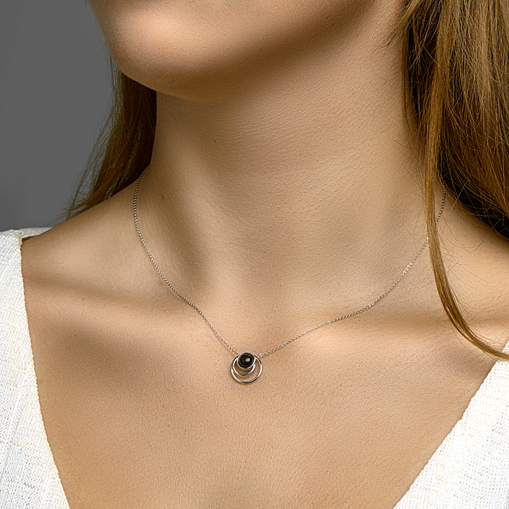 Hanger onyx