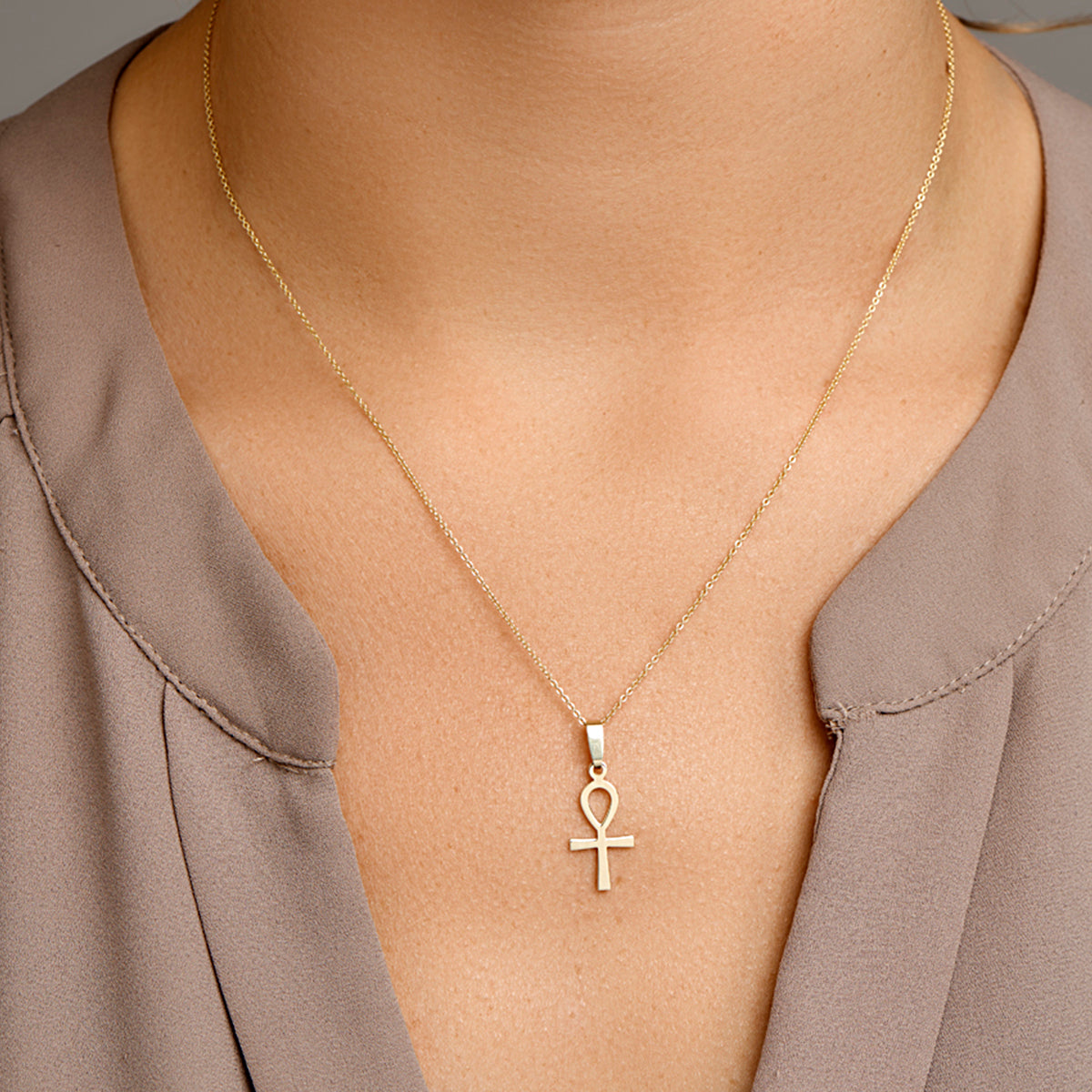 Hanger ankh kruis
