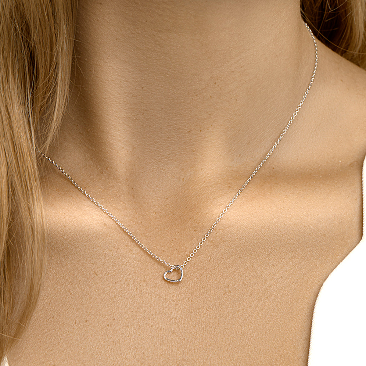 COLLIER HART DAMES