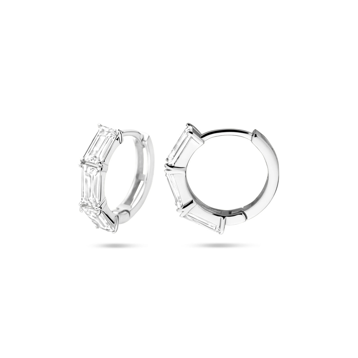 Klapoorringen zirkonia 15.5 mm