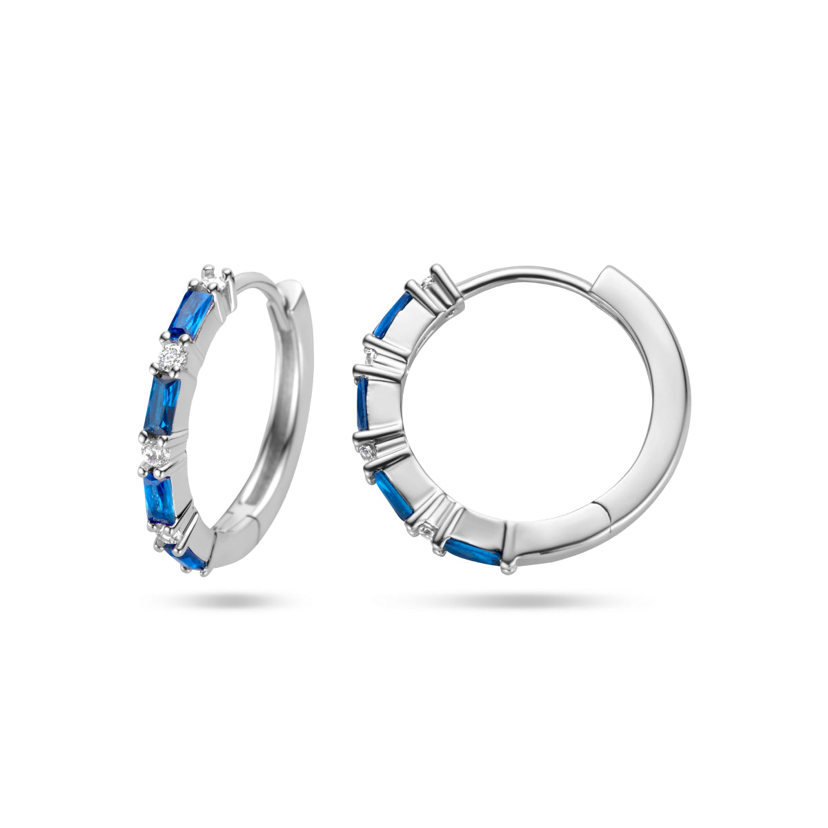 Klapoorringen blauw zirkonia