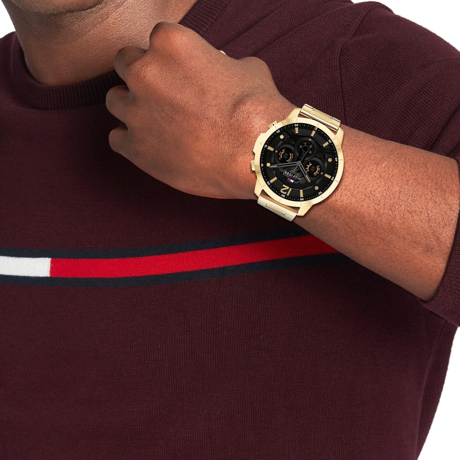 Tommy Hilfiger Luca Goudkleurig Herenhorloge met Zwarte Wijzerplaat TH1710511 - detailfoto 3