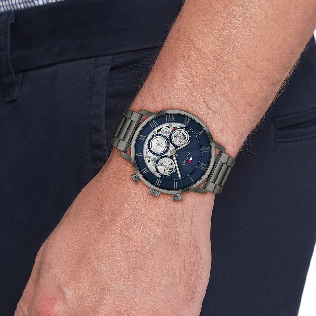 Tommy Hilfiger Grijs Herenhorloge met Blauwe Wijzerplaat TH1710707 - detailfoto 2