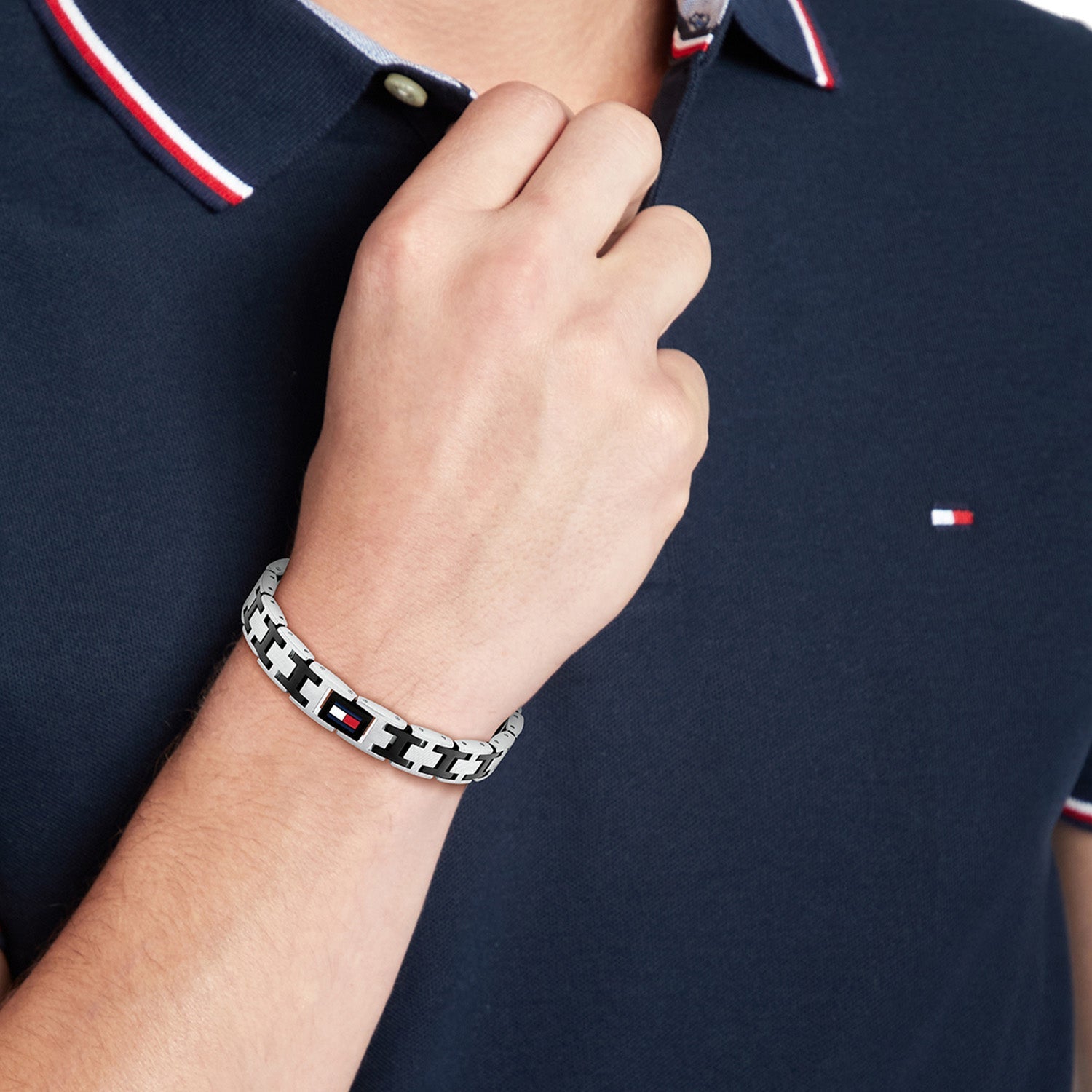 Tommy Hilfiger Zilverkleurige Herenarmband TJ2790684 - detailfoto 1